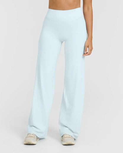 WIDE-LEG FLOW PANTS